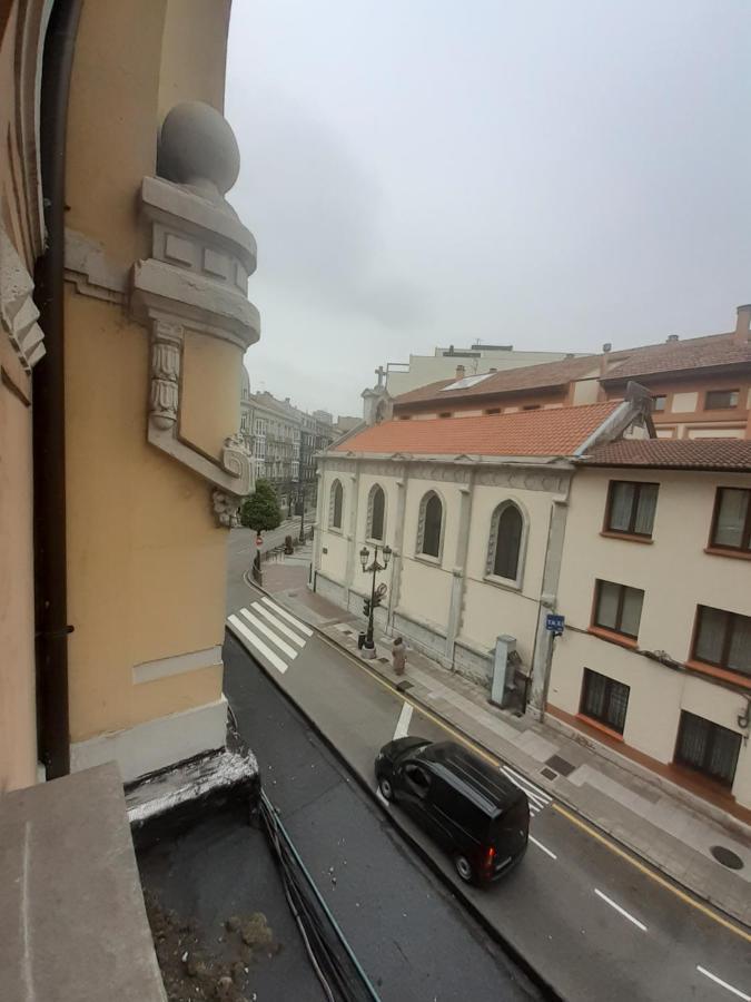 Uria 25 Rooms Oviedo Esterno foto